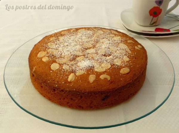 Berry bakewell cake